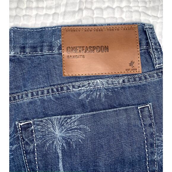 One Teaspoon Women's Malibu Blue Bandits Low Waist Denim Shorts Size 31 - Picture 9 of 14
